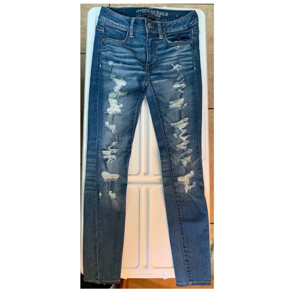 AMERICAN EAGLE JEANS USED JUST A FEW TIMES JEGGINGS PERFECT CONDITION 2